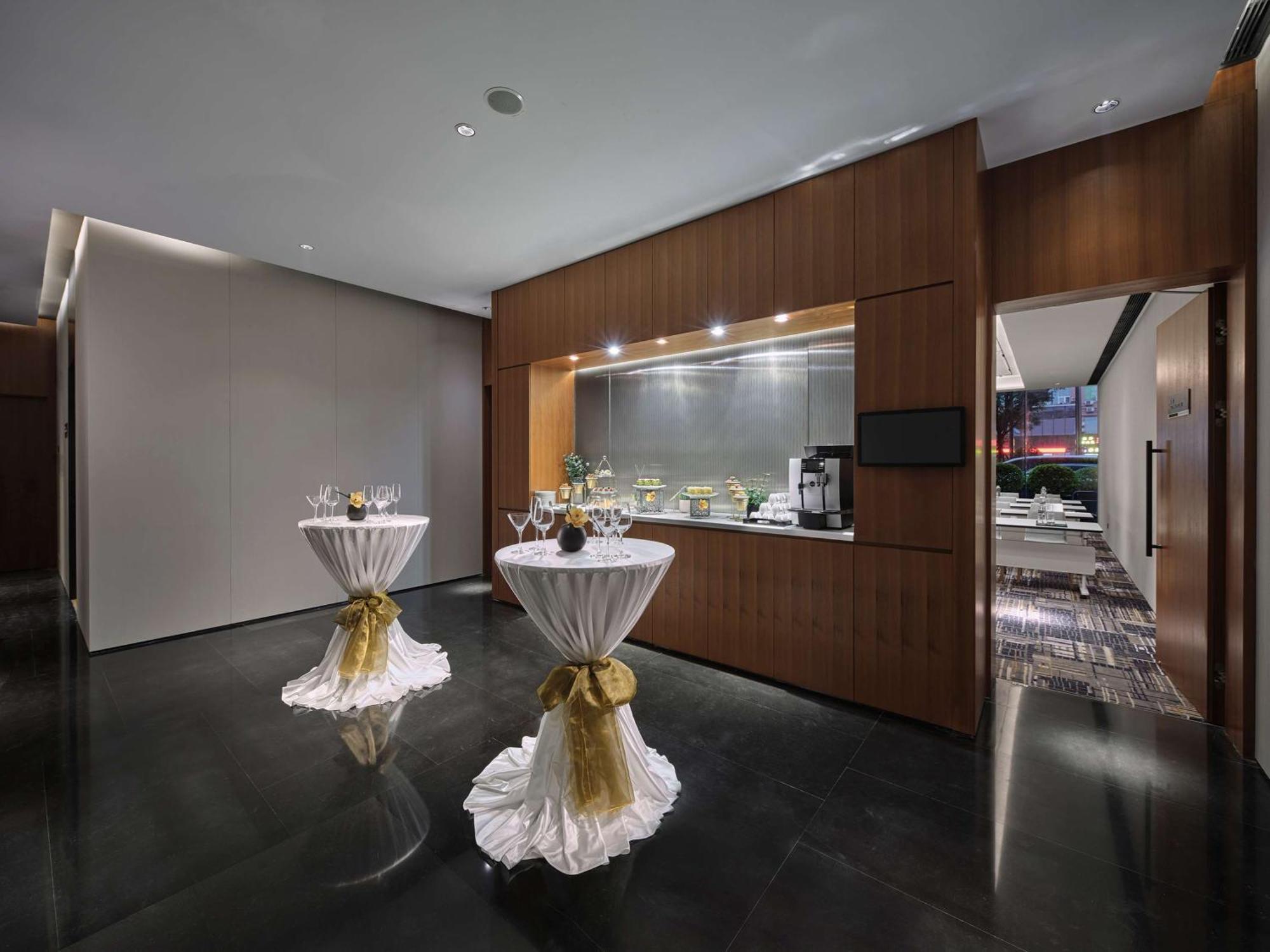 Hilton Garden Inn Guangzhou Tianhe Ngoại thất bức ảnh
